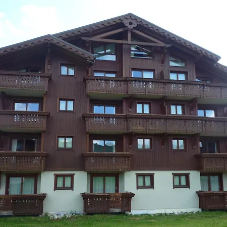 Apartment Les Saisies : 3p, 2 Sdb, Garage, Piscine, 6 Pers - Fr-1-293-349 Hauteluce